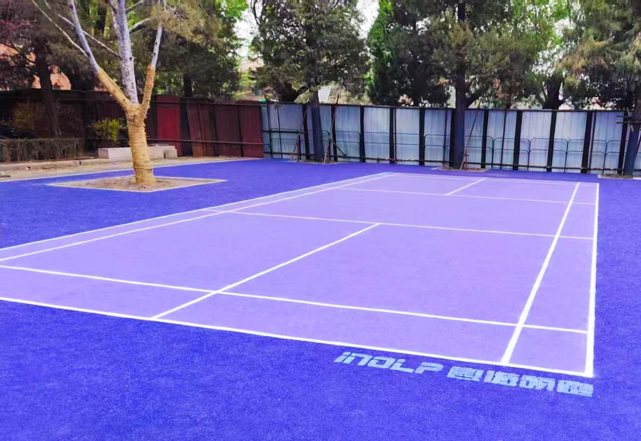 Outdoor EPDM rubber sports court surface for fitness area